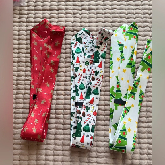 Men's Christmas/Holiday Neck Ties Bundle of 3 New 🎅🏻 🎄 - Picture 3 of 3